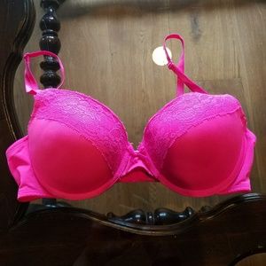 Hot Pink Bra 💖 NWOT